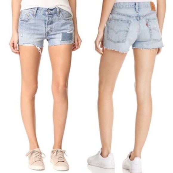 Levi's Pants - LEVI’S 501 SHORTS SIZE 28